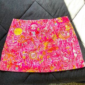 Lily Pulitzer mini skirt, size 4.